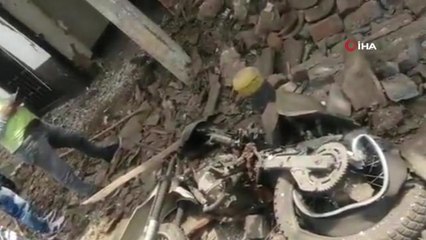 Kolombiya'da Karakola Patlayıcı Yüklü Motosikletle Saldırı