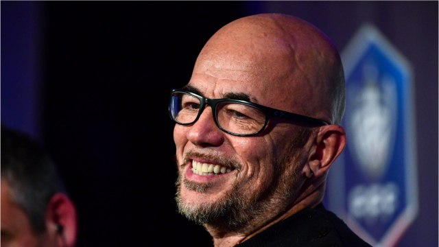 GALA VIDÉO - PHOTO - Pascal Obispo : rare cliché de son fils de 21 ans, Sean, qu’il a eu avec Isabelle Funaro...