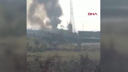 TUZLA'DA PLASTİK ÜRETİM FABRİKASINDA YANGIN ÇIKTI