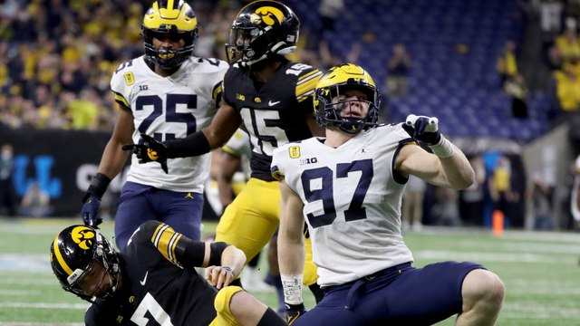 NBA 2023 Draft Preview: Aidan Hutchinson Is The Favorite To Be Drafted #1 Overall (+150)