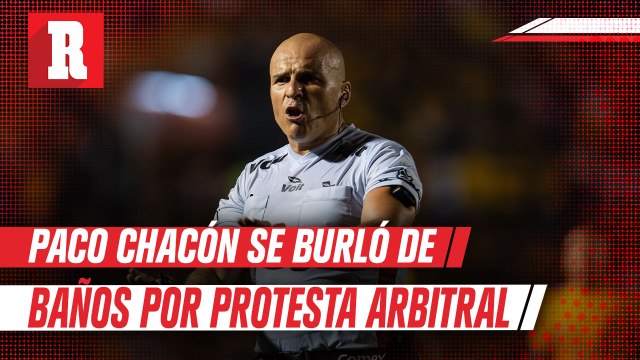 Paco Chacón se burló de protesta de Santiago Baños contra el arbitraje ante Santos