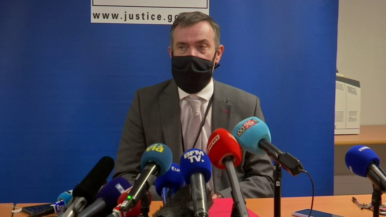 "Il n'est pas possible de dire si c'est une explosion suivie d'un incendie ou un incendie suivi d'une explosion": le procureur de la République de Perpignan s'exprime sur l'incendie survenu à Saint-Laurent-de-la-Salanque