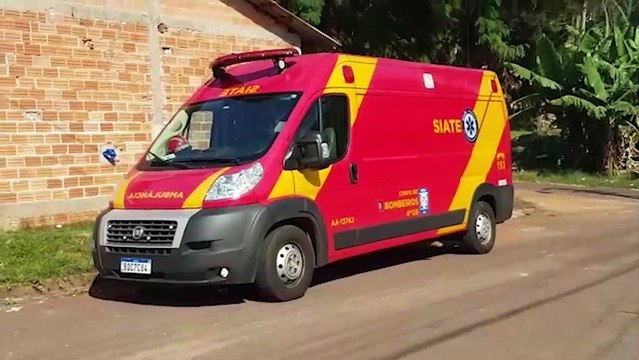 Idosa sofre contusão na cabeça ao sofrer queda no XVI de Novembro