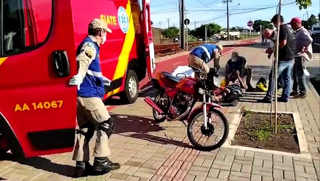 Motociclista fica ferido em acidente na Avenida Piquiri