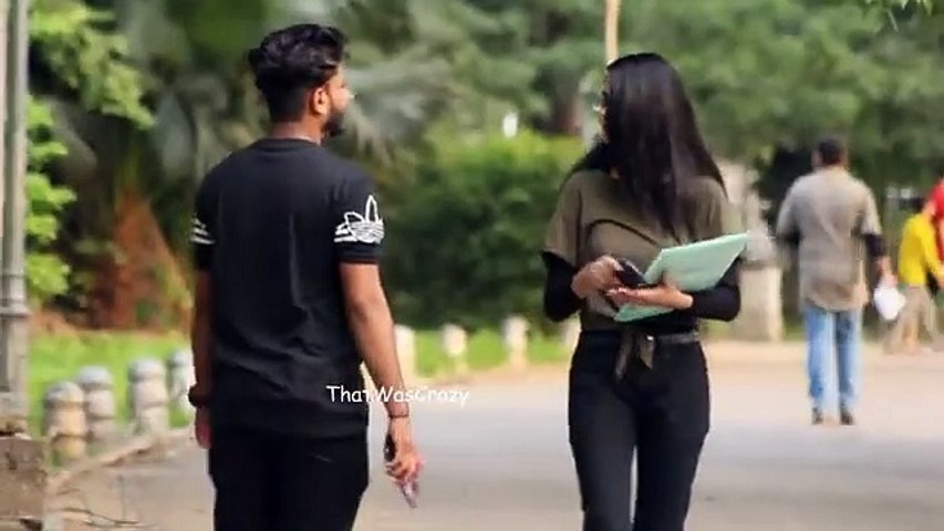 Calling Cute Girls AUNTY Prank - Prank in Pakistan @That Was Crazy