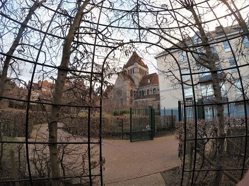 Tournai, du jardin Wirtz au square Delannay