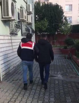 Terör örgütü propagandası yaptıkları iddiasıyla 14 zanlı yakalandı