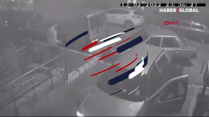 Beylikdüzü'nde tartıştığı kişiye tokat atan şahıs yumrukların hedefi oldu