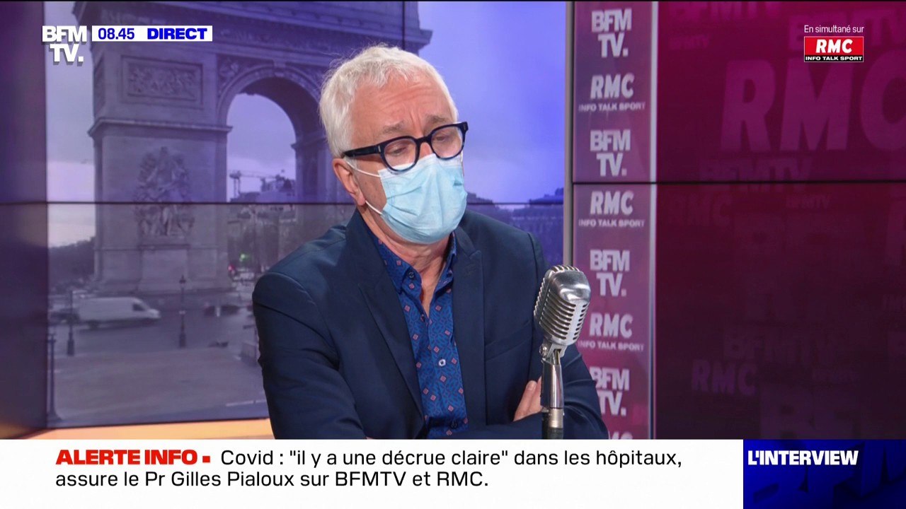 Possible levée du port du masque en intérieur mi-mars: pour Gilles Pialoux, "on aura les informations" sur l'impact des levées successives des mesures