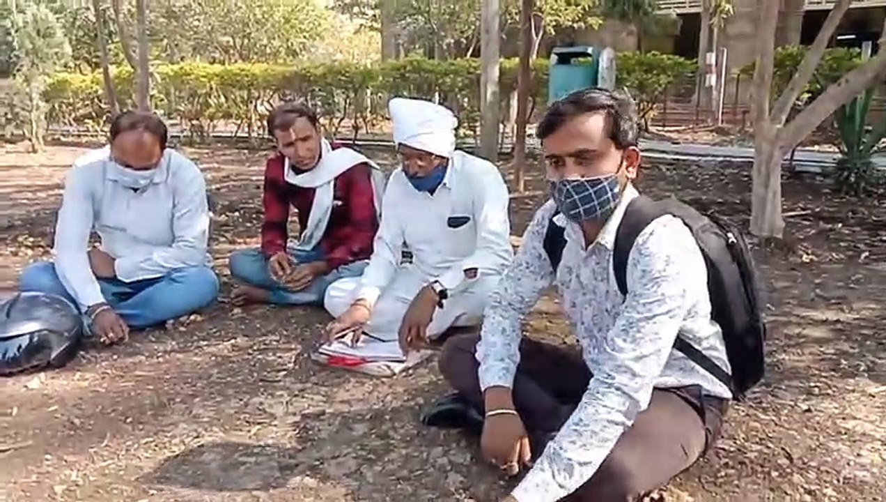 प्रधानमंत्री फसल बीमा... फिर छले गए किसान, किसी...