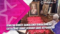 Jenazah Dorce Gamalama Dimakamkan Satu Liang Lahat dengan Sang Keponakan