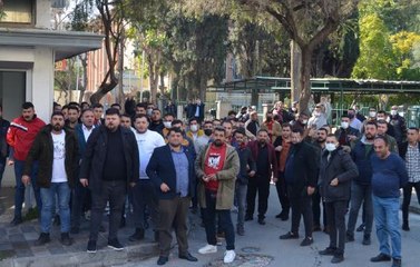 MERSİN'DE YEREL GAZETEYE BOYALI VE YUMURTALI SALDIRIYA 18 GÖZALTI