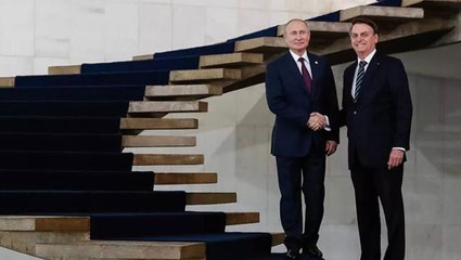 Macron ve Scholz'a uzun masa ile göndermede bulunan Putin, Bolsonaro ile görüşmesinde ters köşe yaptı