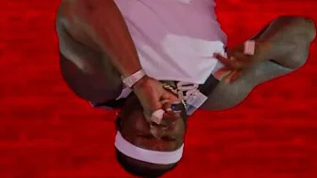 50 Cent Defended by Fans After Being Fat-Shamed...