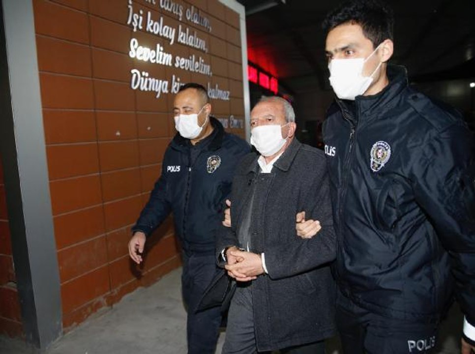 Kız öğrencilere taciz iddiasıyla tutuklanan okul müdürü, öğrencilere aşkım diyormuş