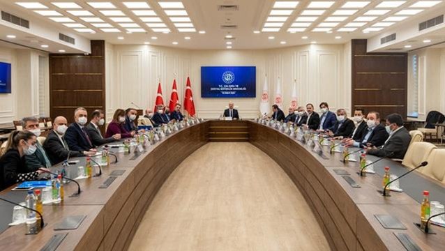 Memur-Sen Genel Başkanı'ndan toplantı sonrası müjde gibi sözler: 3600 ek gösterge yılın ilk yarısında tamamlanacak