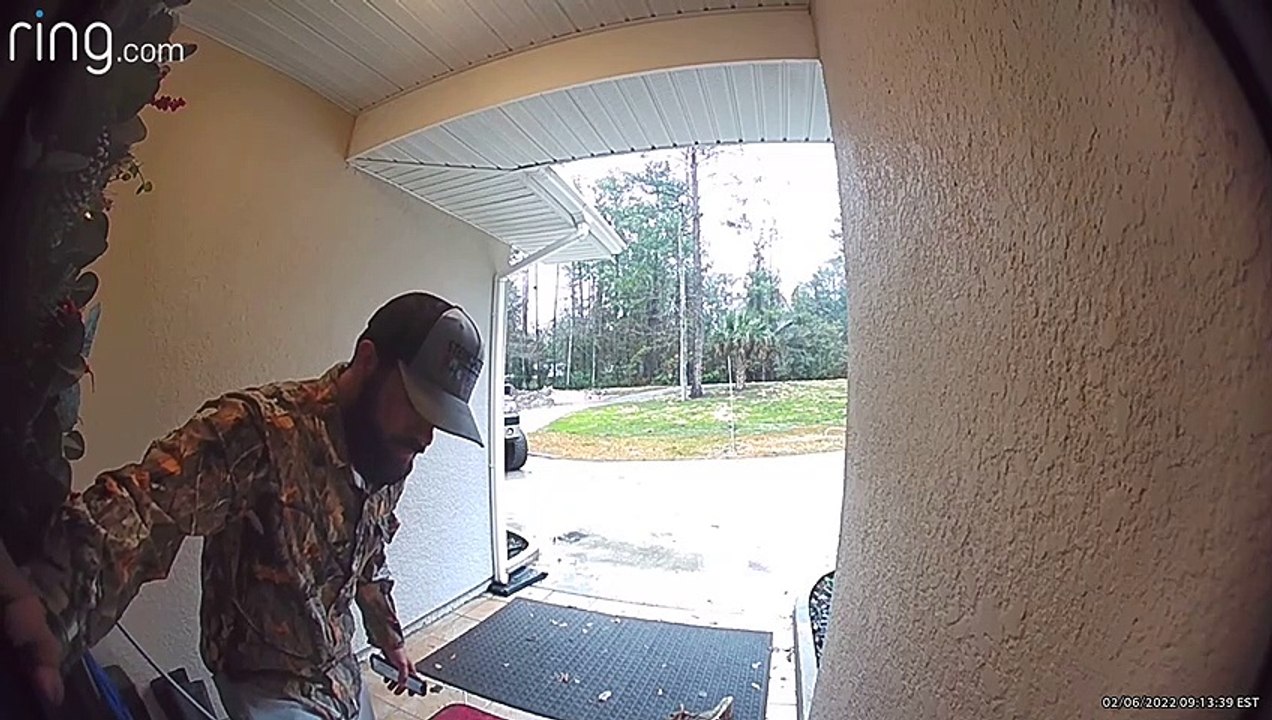 Dad Step on a Rat in his Boot
