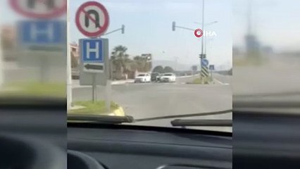 Yer Balıkesir; karayoluna keçi tüyü döküp ateşe verdi