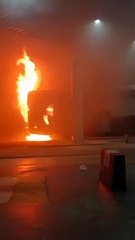 Ônibus pega fogo em rodoviária de Joaçaba