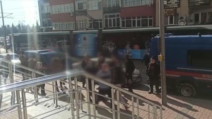 Uyuşturucu operasyonlarında yakalanan şüphelilerden 3'ü tutuklandı