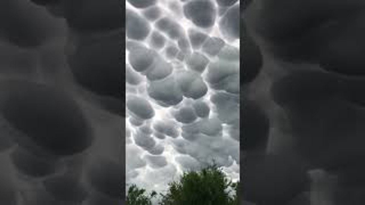 Beautiful Mammatus Clouds in Argentina Skies