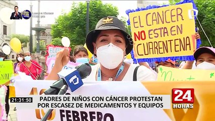 Padres de niños con cáncer protestan por falta de tratamientos y equipos médicos especializados