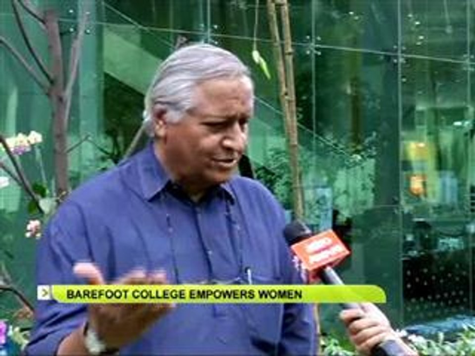 Barefoot College empowers women