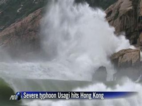 Typhoon Usagi slams Hong Kong