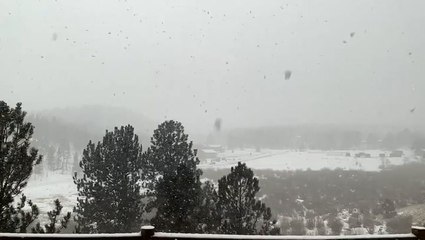 Storm dumps snow across Colorado