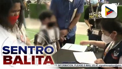 下载视频: DOH Sec. Duque, iginiit na dapat gawing dahan-dahan ang pagtatanggal ng mandatory na pagsusuot ng face mask; Halos 150 na batang edad 5-11, binakunahan sa isang mall sa Maynila