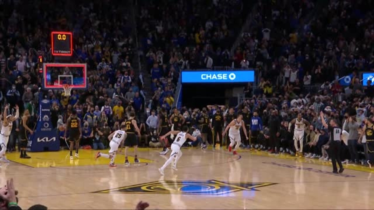 Jokic and Morris inspire Nuggets to last-gasp w...