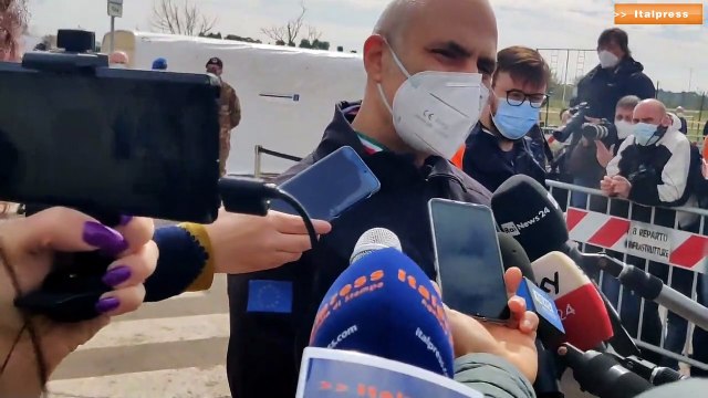 Curcio Italiani vaccinatevi per proteggervi e proteggere gli altri