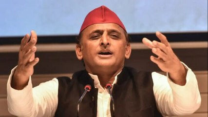 Watch: Akhilesh Yadav lashes out at police personnel, calls him ill-mannered