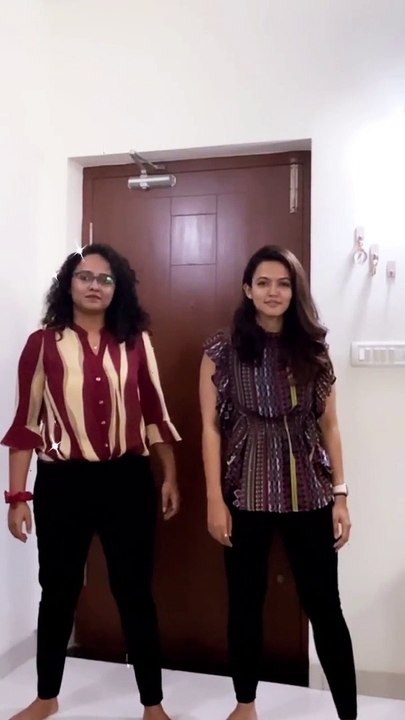 அரபிக் குத்து பாட்டுக்கு அபர்ணா தாஸ் போட்ட டான்ஸ்.. இன்ஸ்டாகிராமில் சும்மா ஹார்ட்டின்களை அள்ளுது!