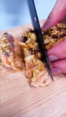 Saumon mi-cuit en croûte de cacahuètes