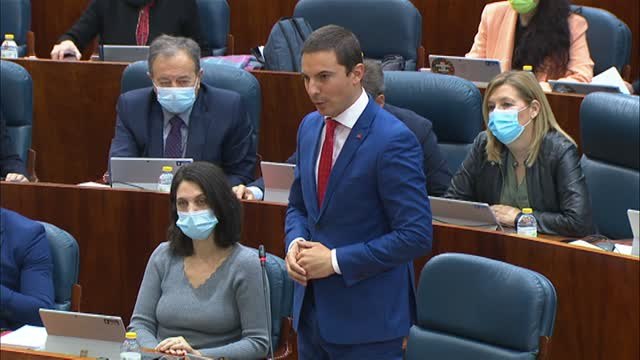 Ayuso: Jamás he dedicado un solo minuto a beneficiarme a mí ni a nadie de mi entorno