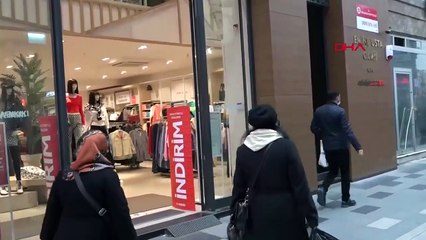 Trabzon'da 6 katlı binanın en üst katına cami inşa edildi, girişi mağazadan yapılıyor