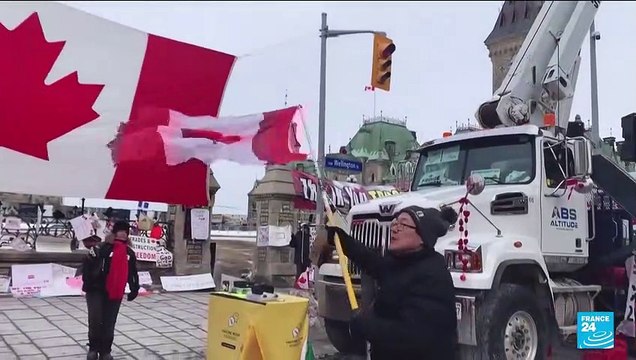 Canada 'freedom convoy': Police issue ultimatum to protesters to leave capital