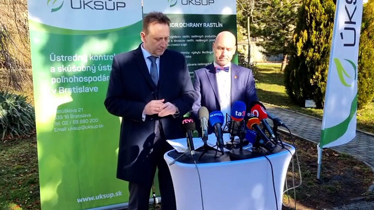 ZÁZNAM: S. Vlčan: Rozbili sme gang obchodujúci s certifikátmi na export tovaru
