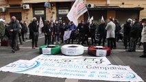 Protesta a Napoli di Ncc e bus turistici: 
