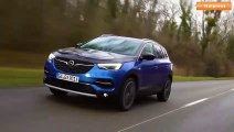 Opel Grandland X ibrida: 300cv e trazione integrale ad emissioni ridotte