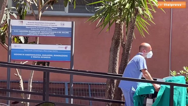 Migliora la situazione negli ospedali siciliani. Giarratano: “Puntiamo tutto sui vaccini”