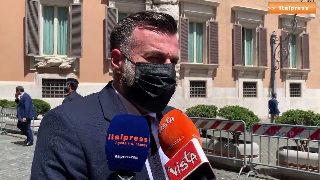 Omofobia, Zan: “No all’insabbiamento del ddl”