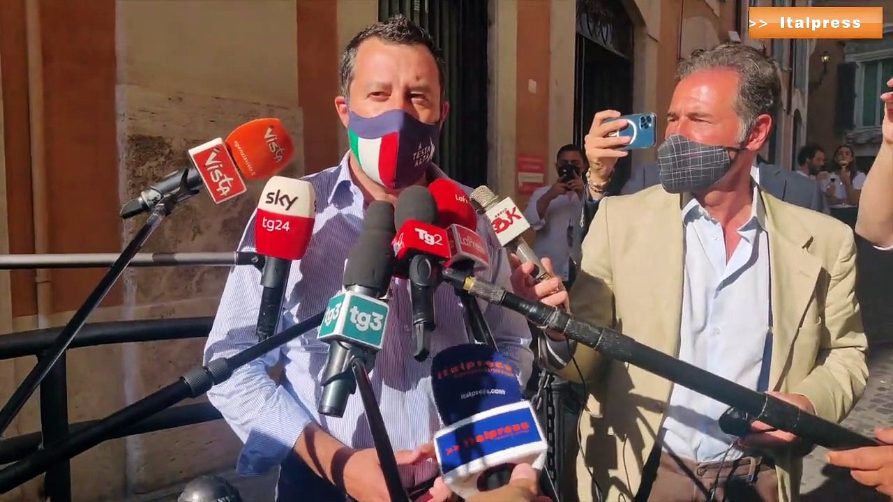 Salvini: "Lavoriamo per dare a italiani un'estate di boom economico"