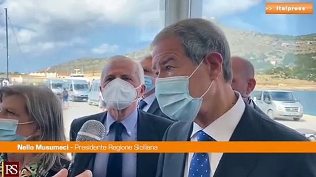 Musumeci inaugura la stazione marittima di Favignana