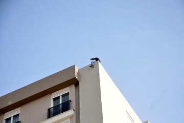 SİTE ÇATISINDA BORU ANAHTARLI 'SENET' EYLEMİ