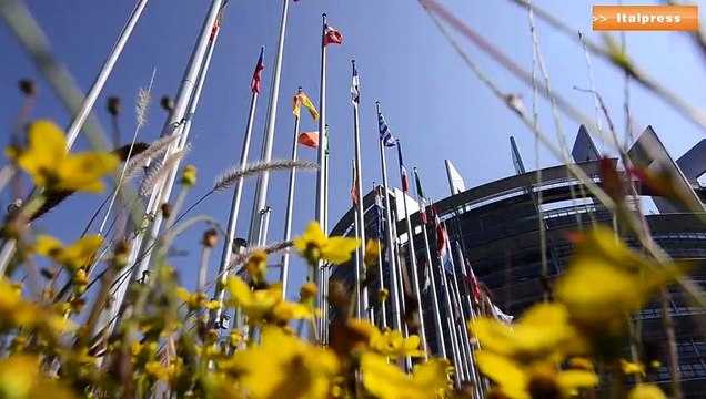 Migranti, Consiglio Ue “Rafforzare la cooperazione”