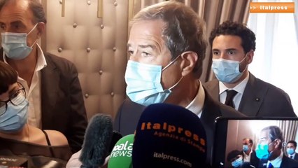 Musumeci: "Necessario che i ragazzi conoscano la lingua siciliana"