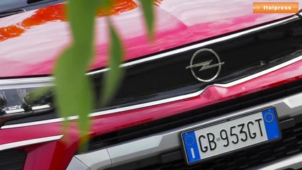 Opel Crossland, compattezza e versatilità