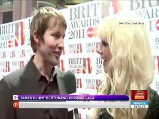 James Blunt bertunang krismas lalu